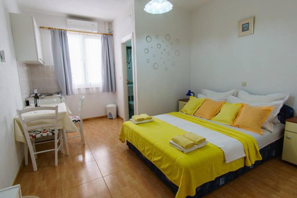 Lovely Studio Apartment For 2 Free Private Parking Makarska Luaran gambar